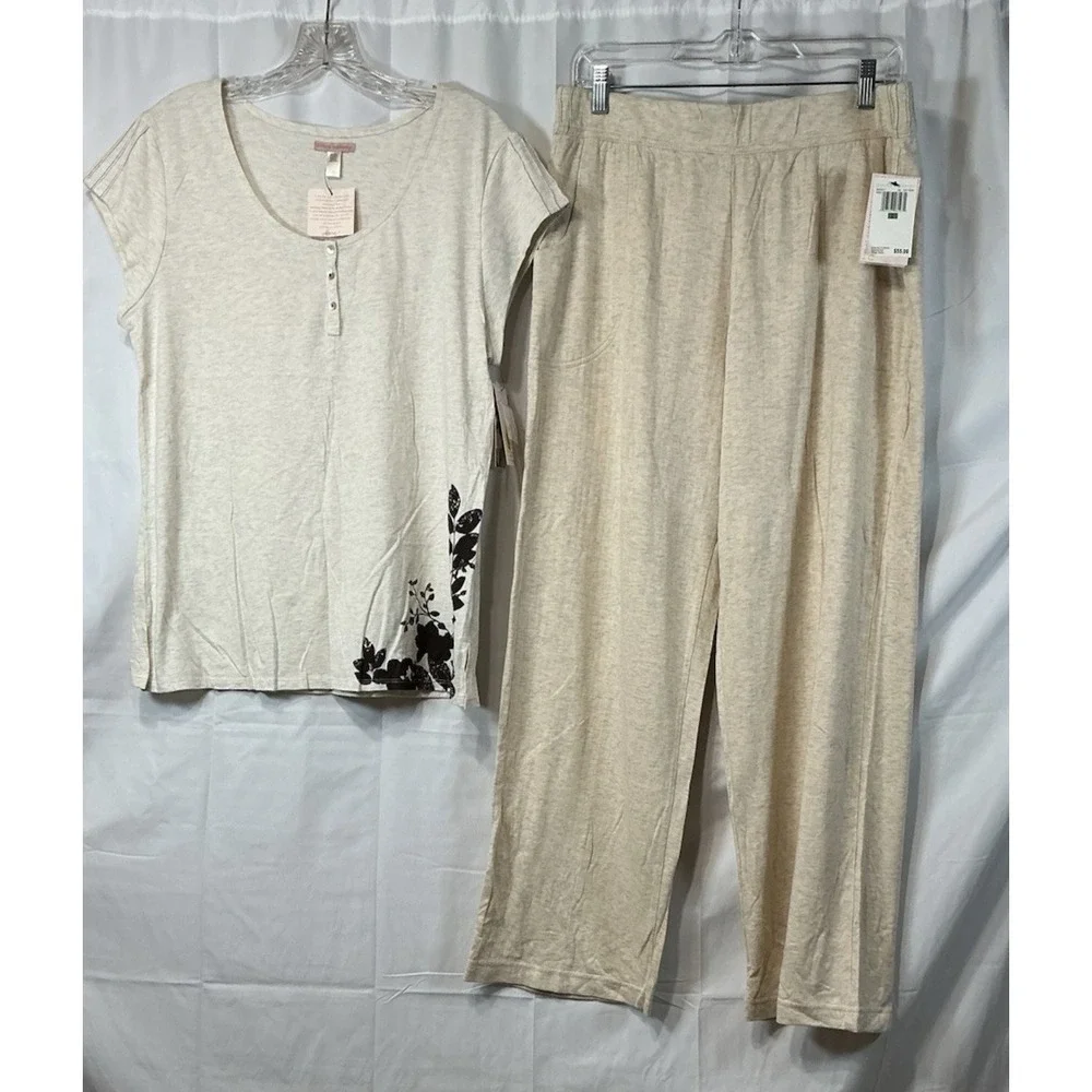 NWT  Donna Nadeau 2 pc Pajama Set Top & Pants Women's Size Large